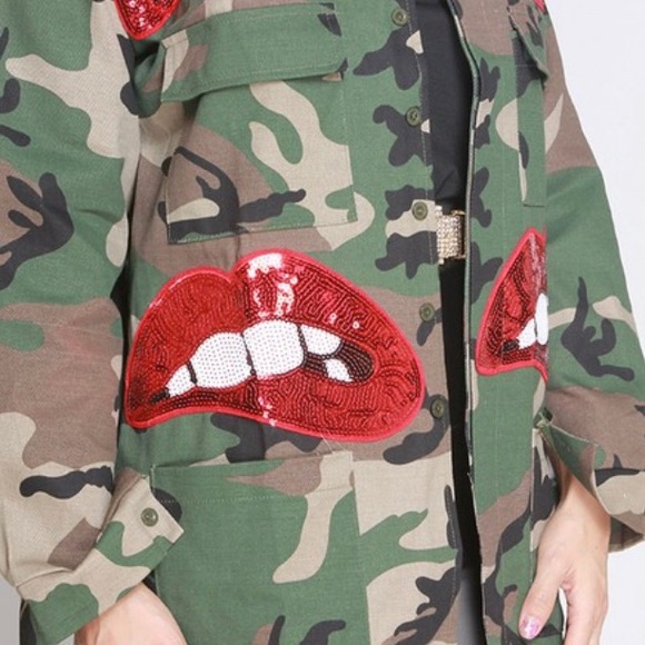 Women’s Lip Sequins Camo Jacket - Picture 2 of 4